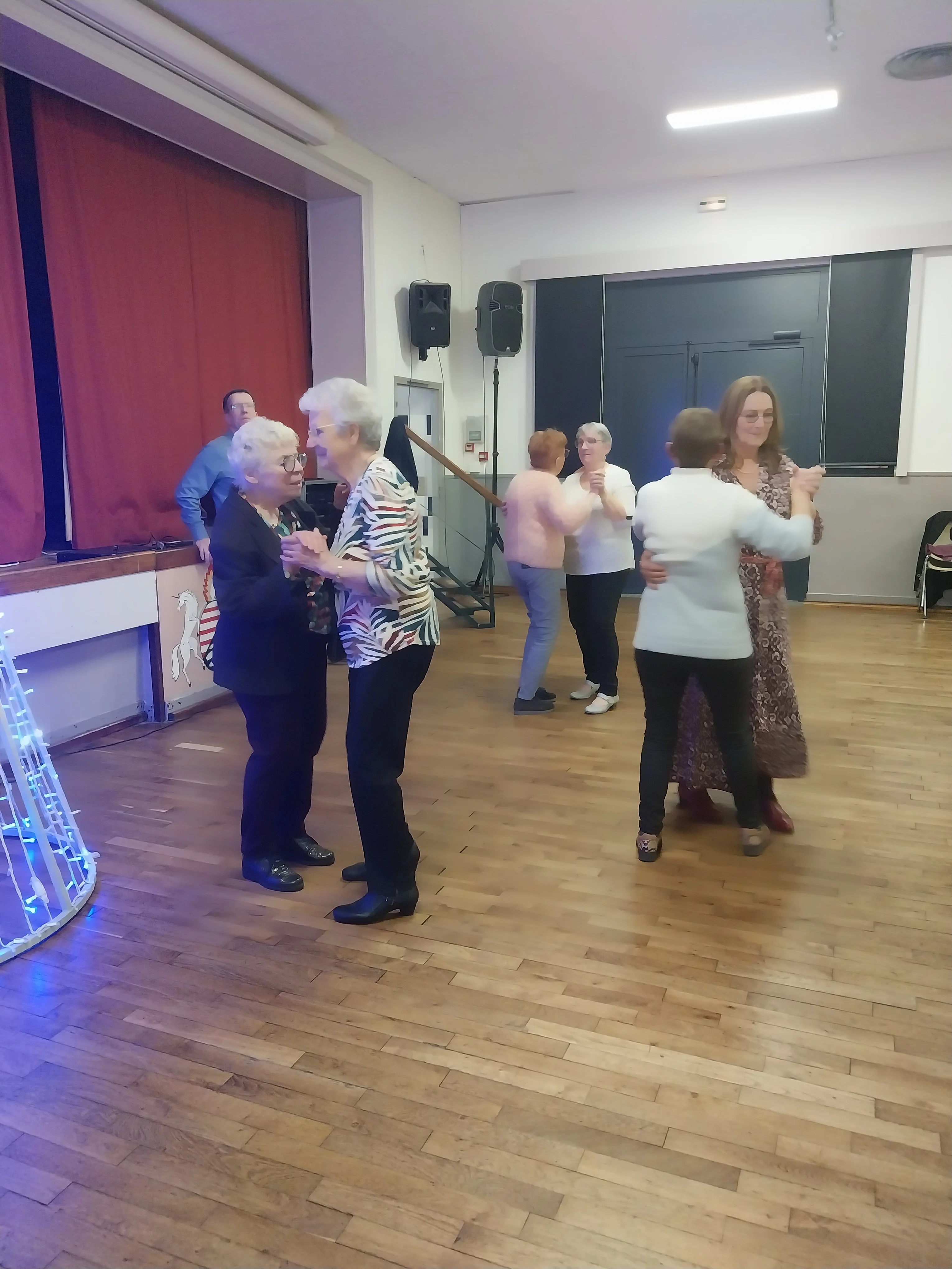 ON N'HESITE PAS, SUR LA PISTE !