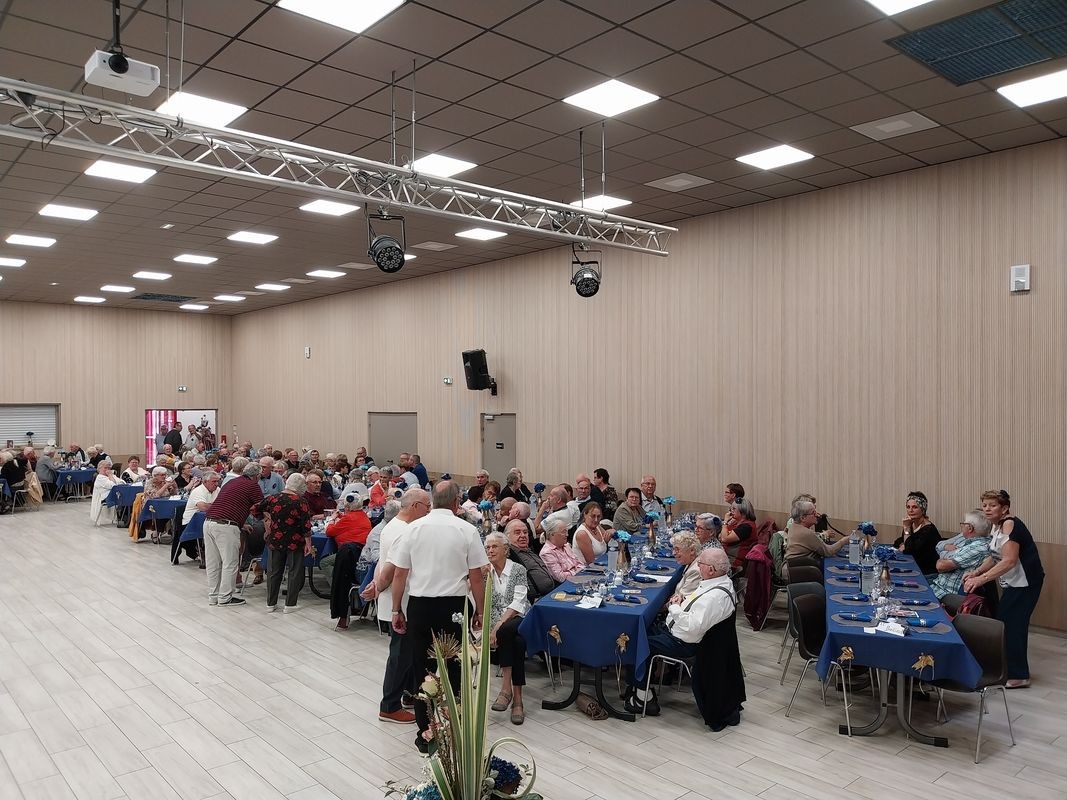 UNE AUTRE PARTIE DES PARTICIPANTS