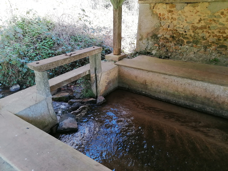 LE LAVOIR DE BOUSSE