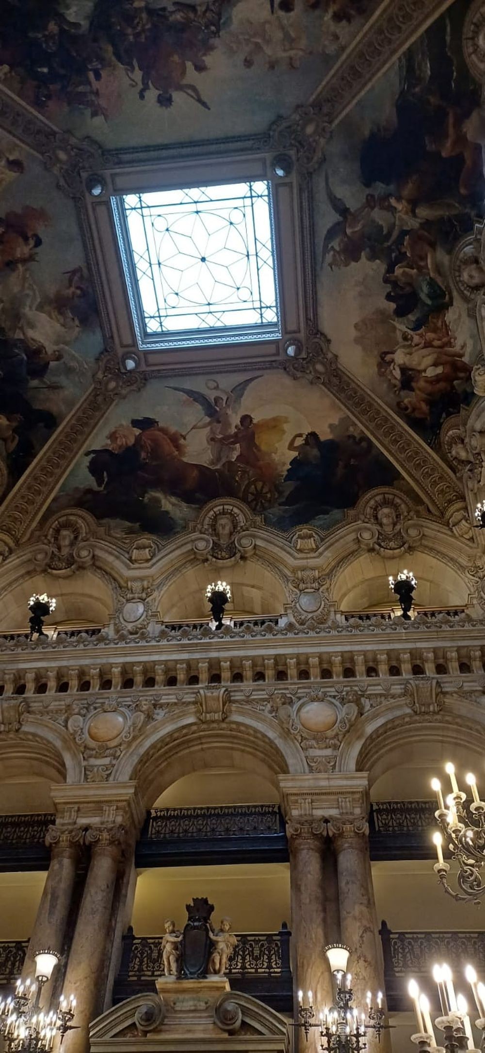 VUE INTERIEURE DE NOTRE DAME 