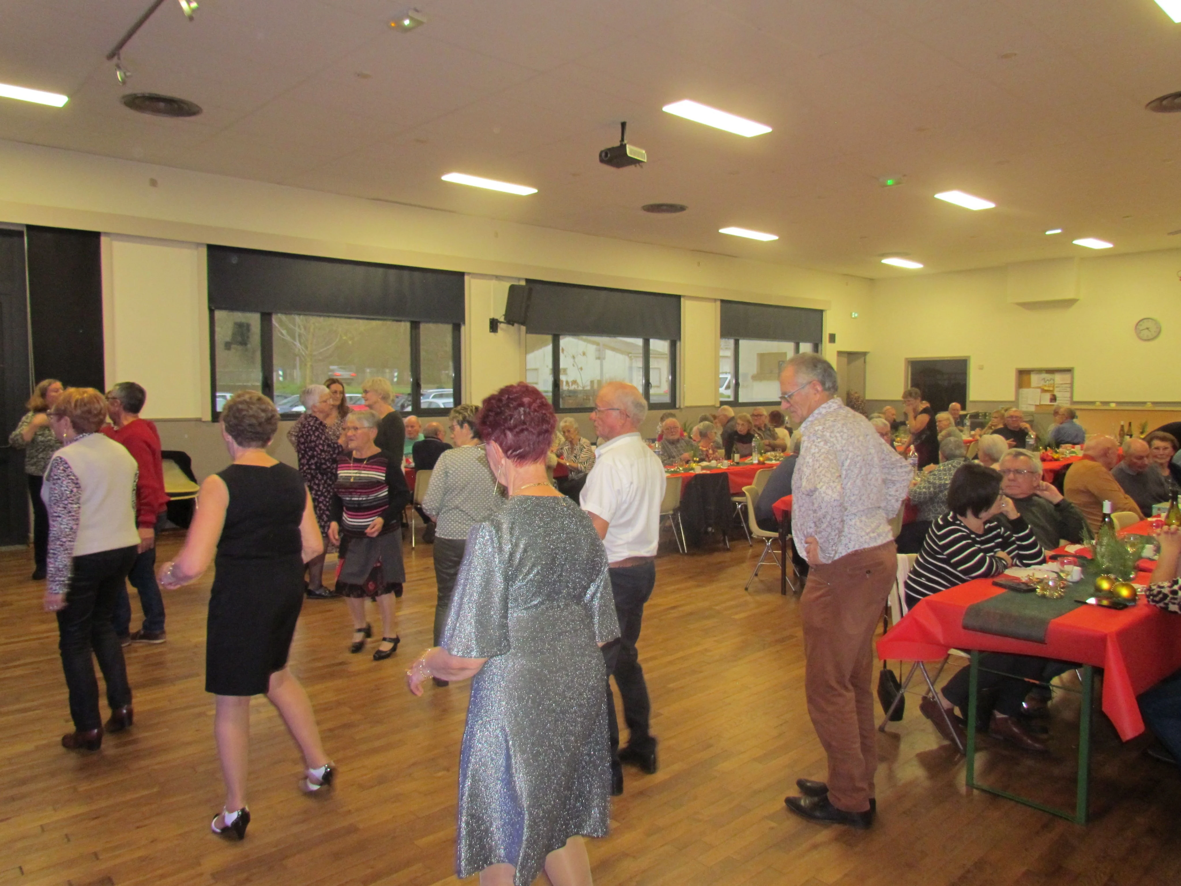 PETITE DANSE EN LIGNE