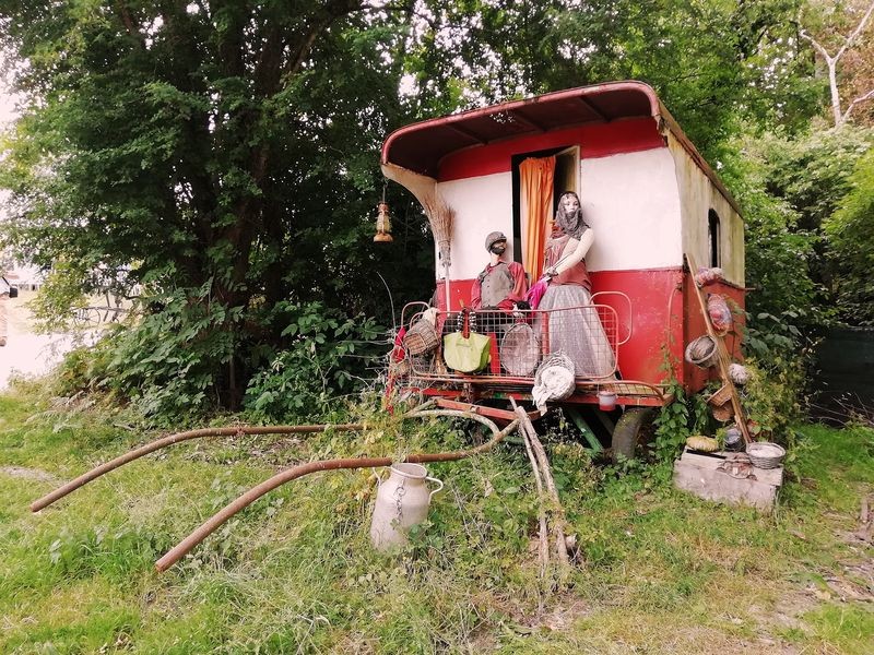 LA ROULOTTE / LA MICHAUDIERE