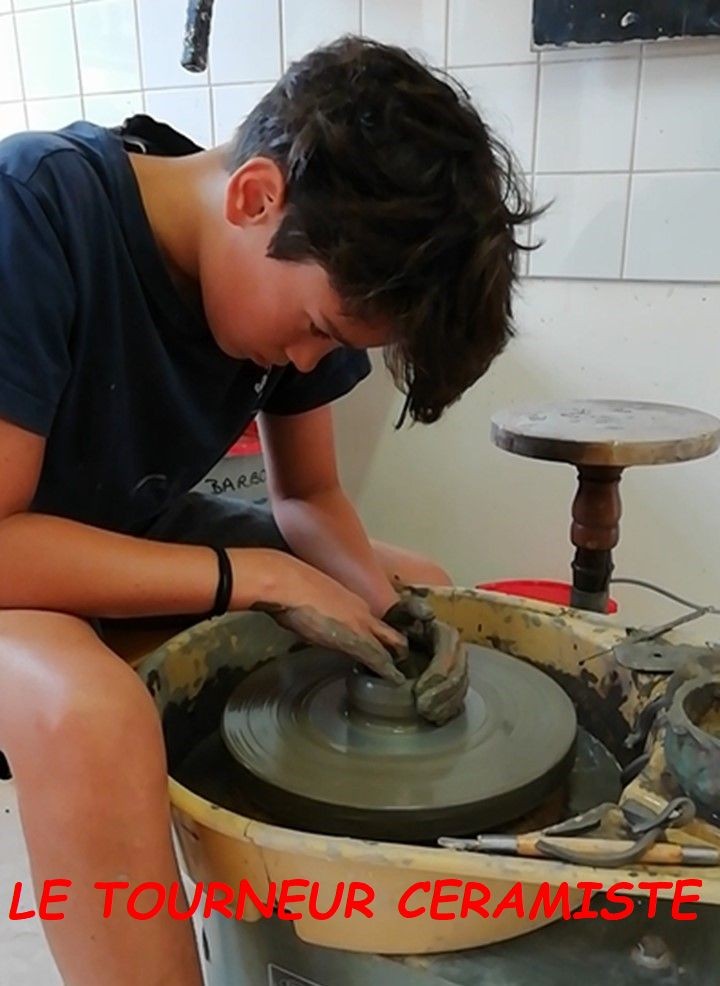 Le tourneur ceramiste