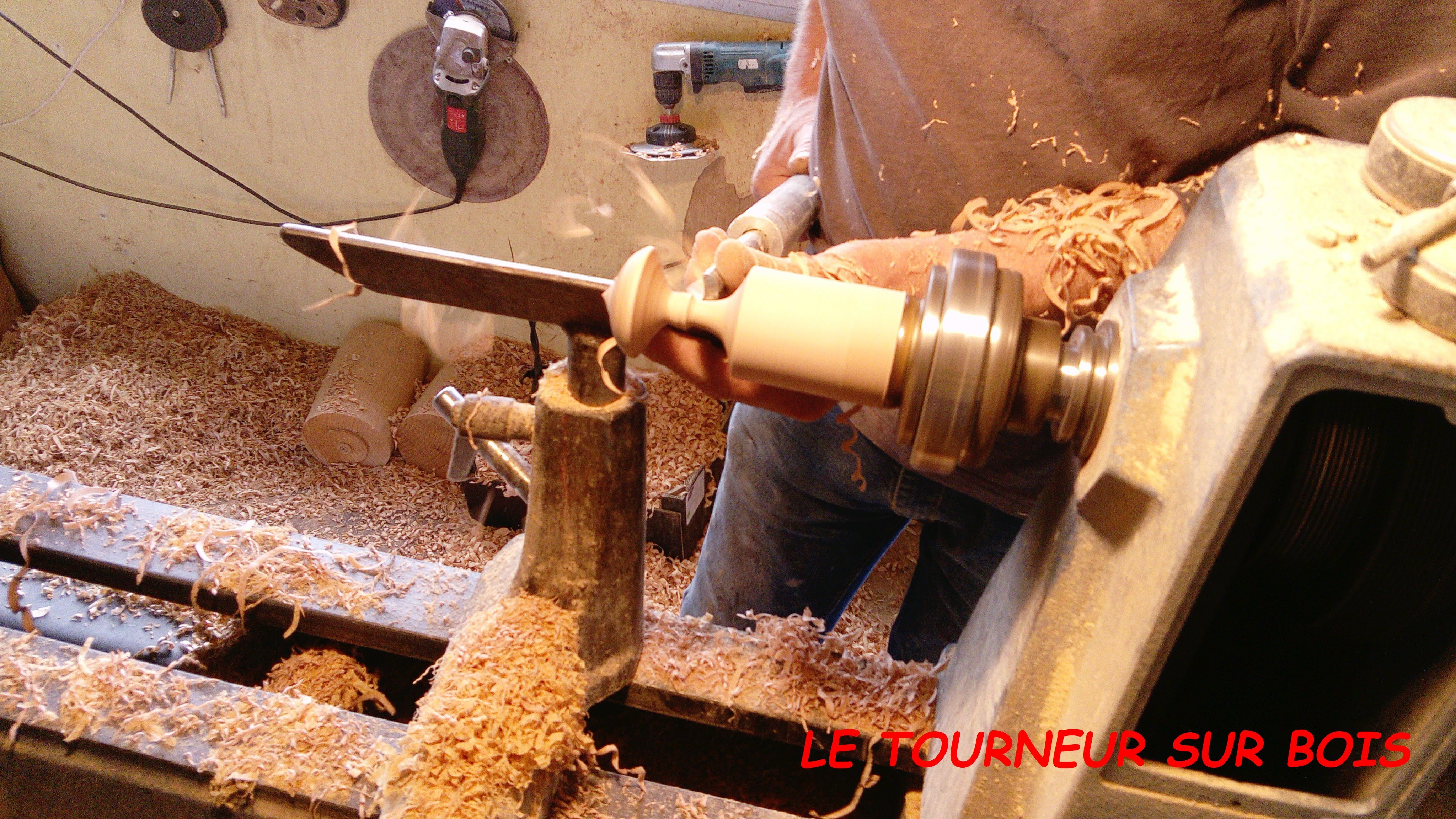 Le tourneur sur bois
