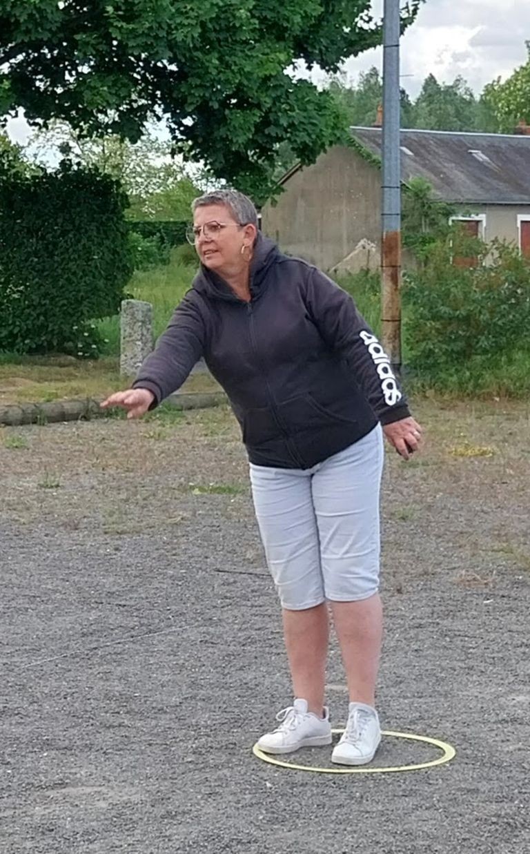 AVEC APPLICATION
